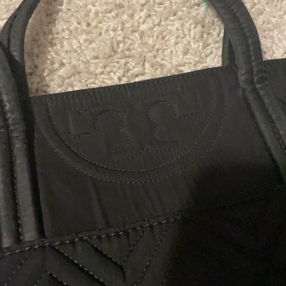 Tory Burch black bag - Picture 2 of 10